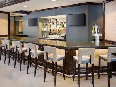 Doubletree By Hilton Baltimore - Bwi Airport Hotel