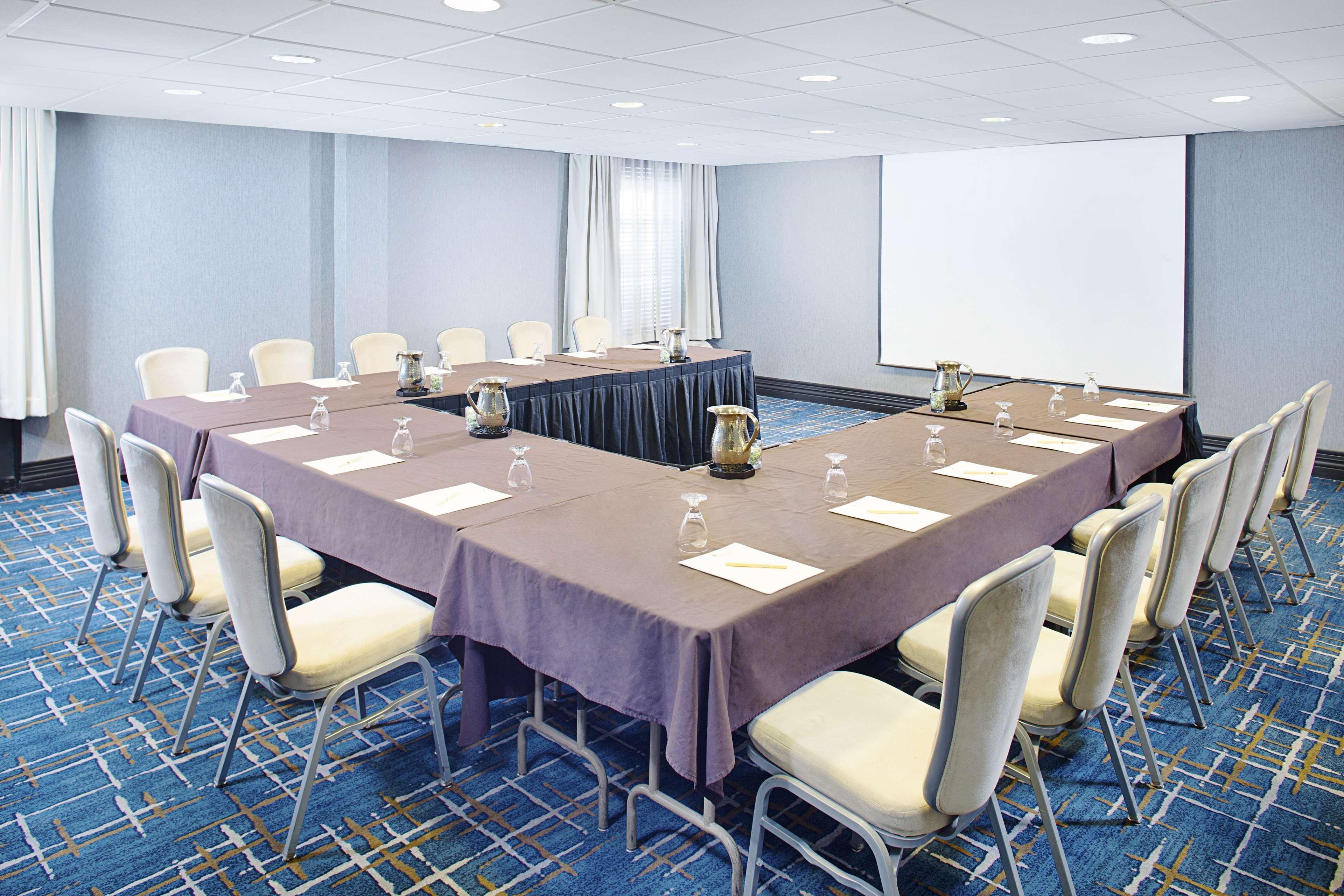 Doubletree By Hilton Baltimore - Bwi Airport 4*
